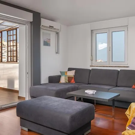 Apartment Rooftop *