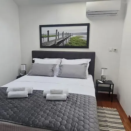 Penthouse Sea View Apartment *