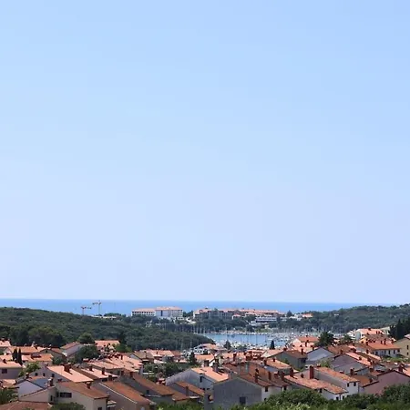 Penthouse Sea View Apartment Pula